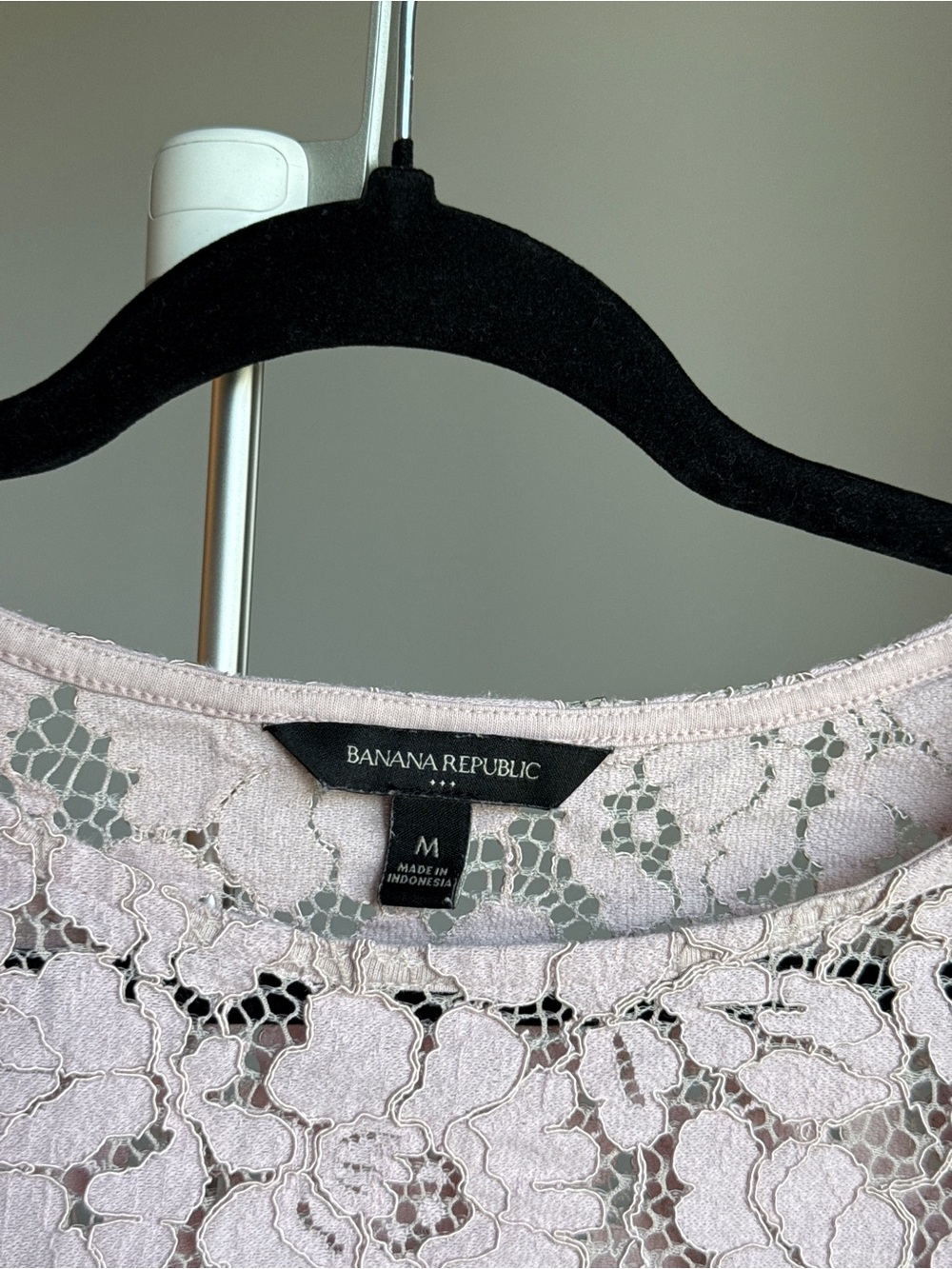 Banana Republic Lace Long-Sleeve Blouse in Soft Blush - Picture 3 of 5